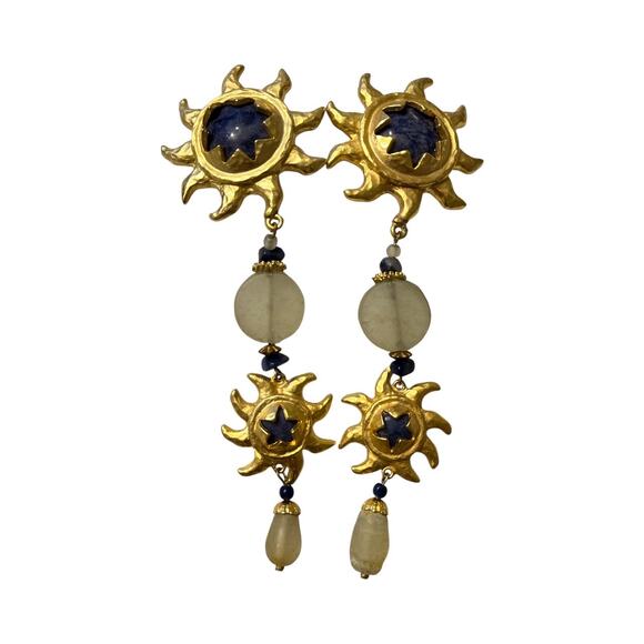 Vintage Sun Gold Tone Frosted Suncatcher Celestial Clip On Earrings - Picture 1 of 5